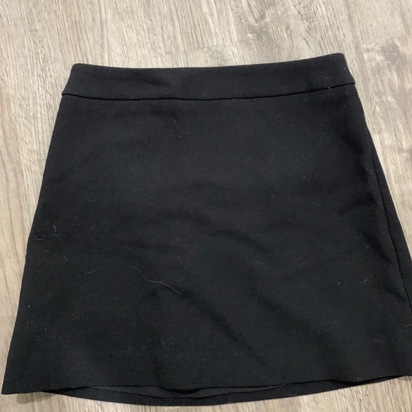 Black Mini Skirt - Picture 2 of 3